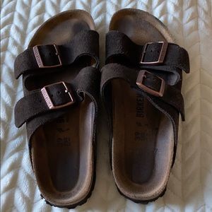 brown suede birkenstock’s
